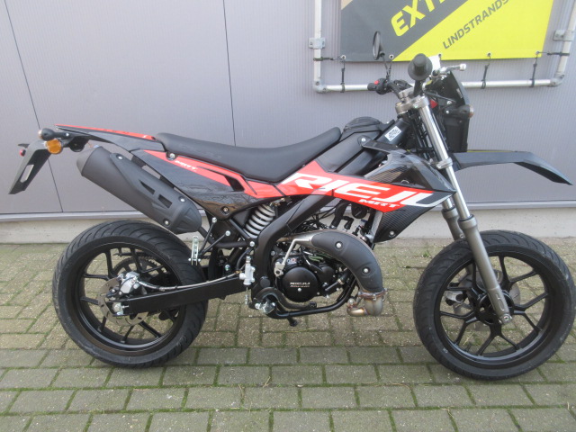 Rieju - MRT 50 SM EUROPA - &euro;3799,00